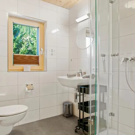 Alojamento de Acomodação e Pequeno-almoço Haus Berghof Schröcken